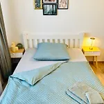 Zentrales Und Gemuetliches Apartment In Passau Mit Balkon,Badewanne Und Parkplatz