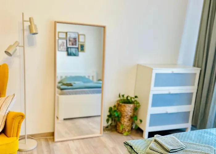 Zentrales Und Gemuetliches Apartment In Passau Mit Balkon,Badewanne Und Parkplatz